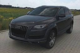 Audi Q7-3.0