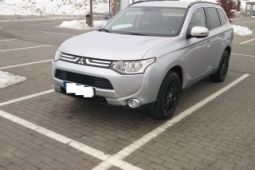 Mitsubishi Outlander 2.2 DI-D SERVISKA,NAVI,KAMERA