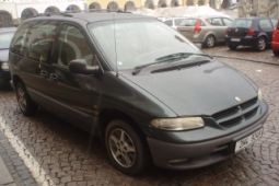 Chrysler Voyager 3,3 V6 LE – Luxury Edition – r.v.2000/12 , 