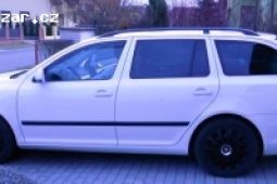 Škoda Octavia 2.0 D Kombi – automat, r.r.09